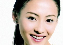 明星张柏芝个人资料,从影坛女神到家庭幸福的幸福妈妈